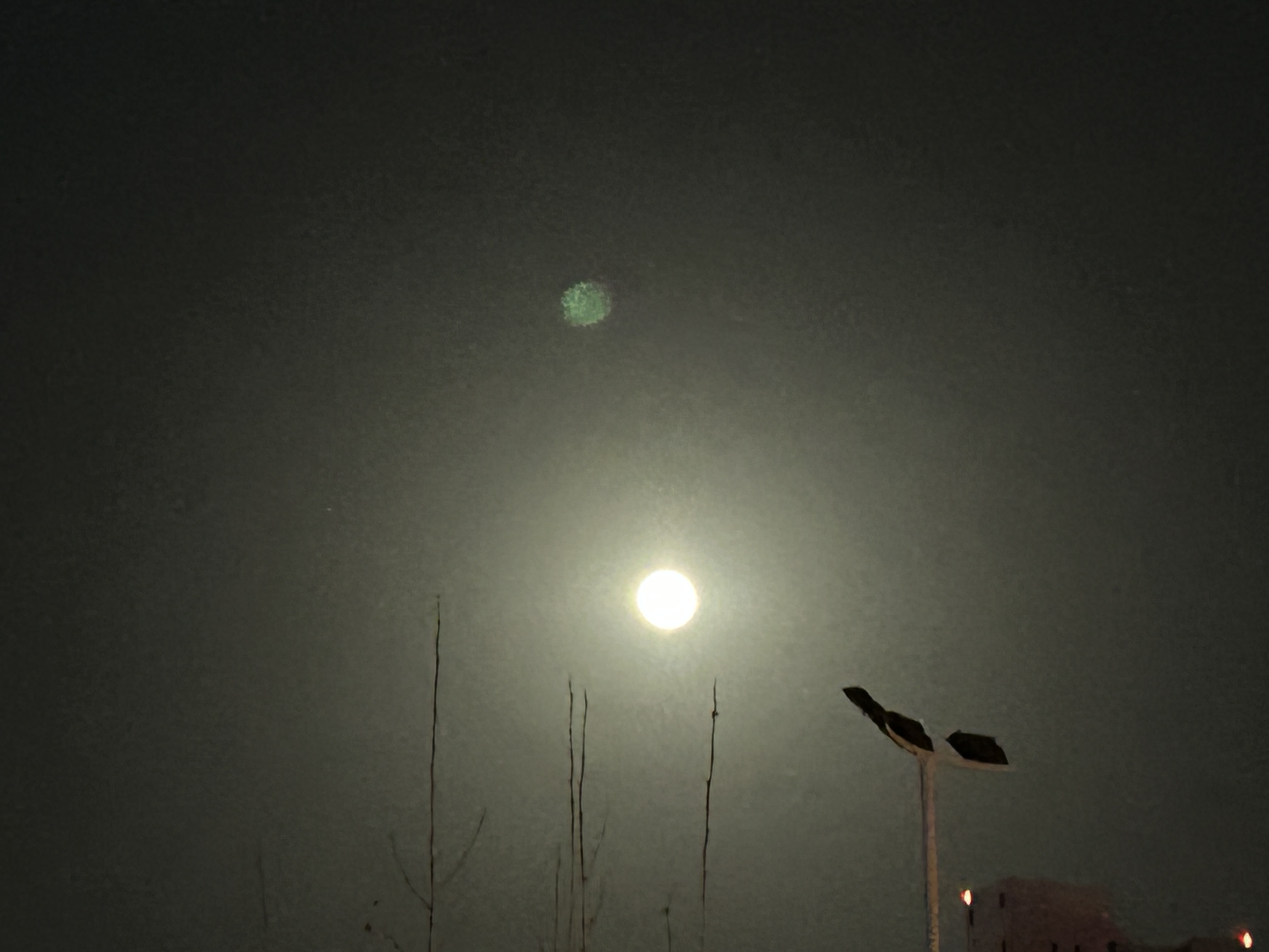 在夜晚中的一点点小想法